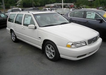 Nawigacja Volvo V70 I